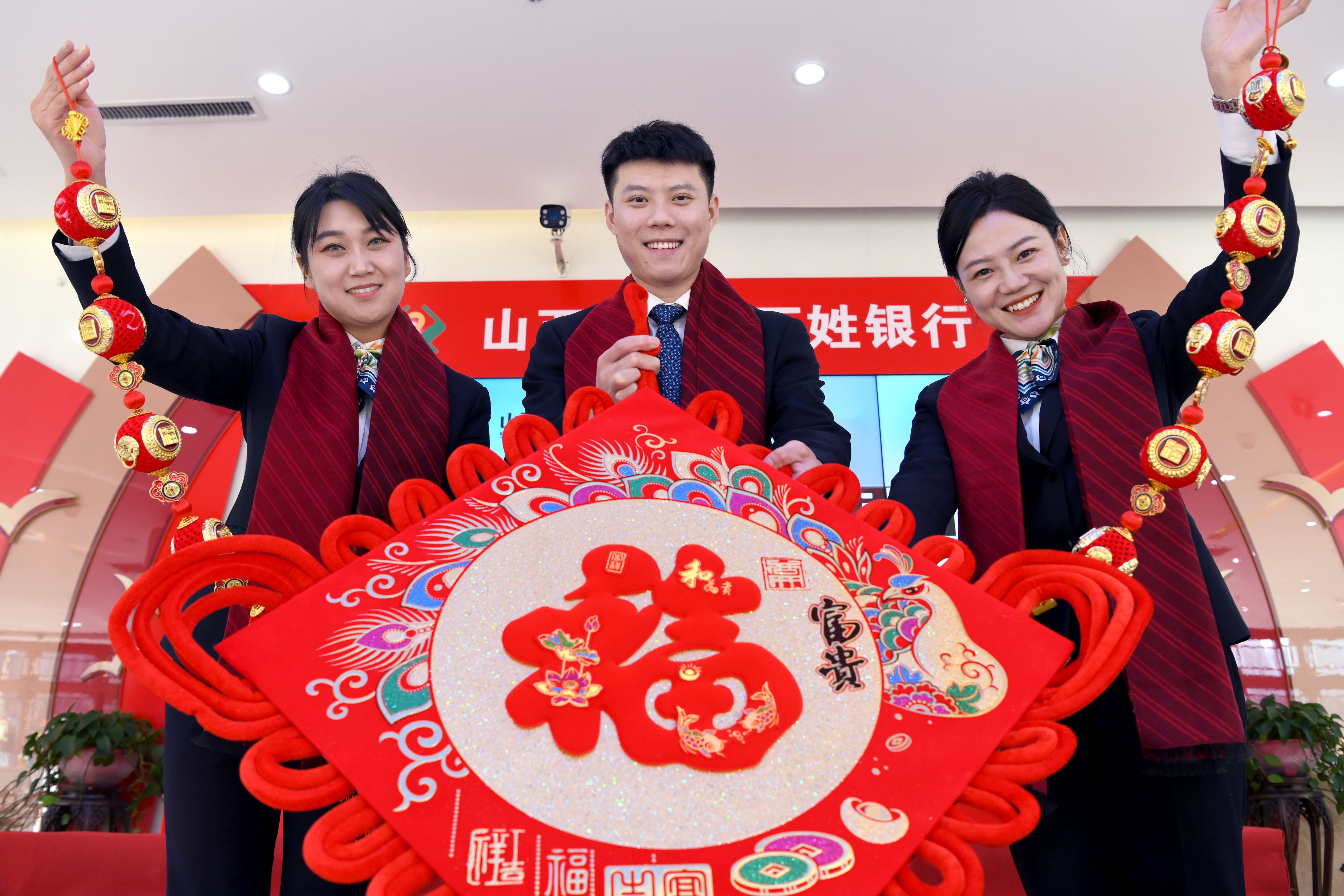 18、《喜贺新春》-尧都农商银行李璐  (2)